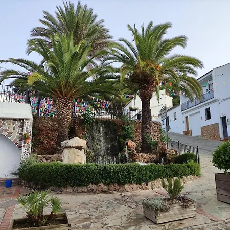Casa Blanca W Sercu Andaluzji / Finca / Village House Montecorto Exterior photo